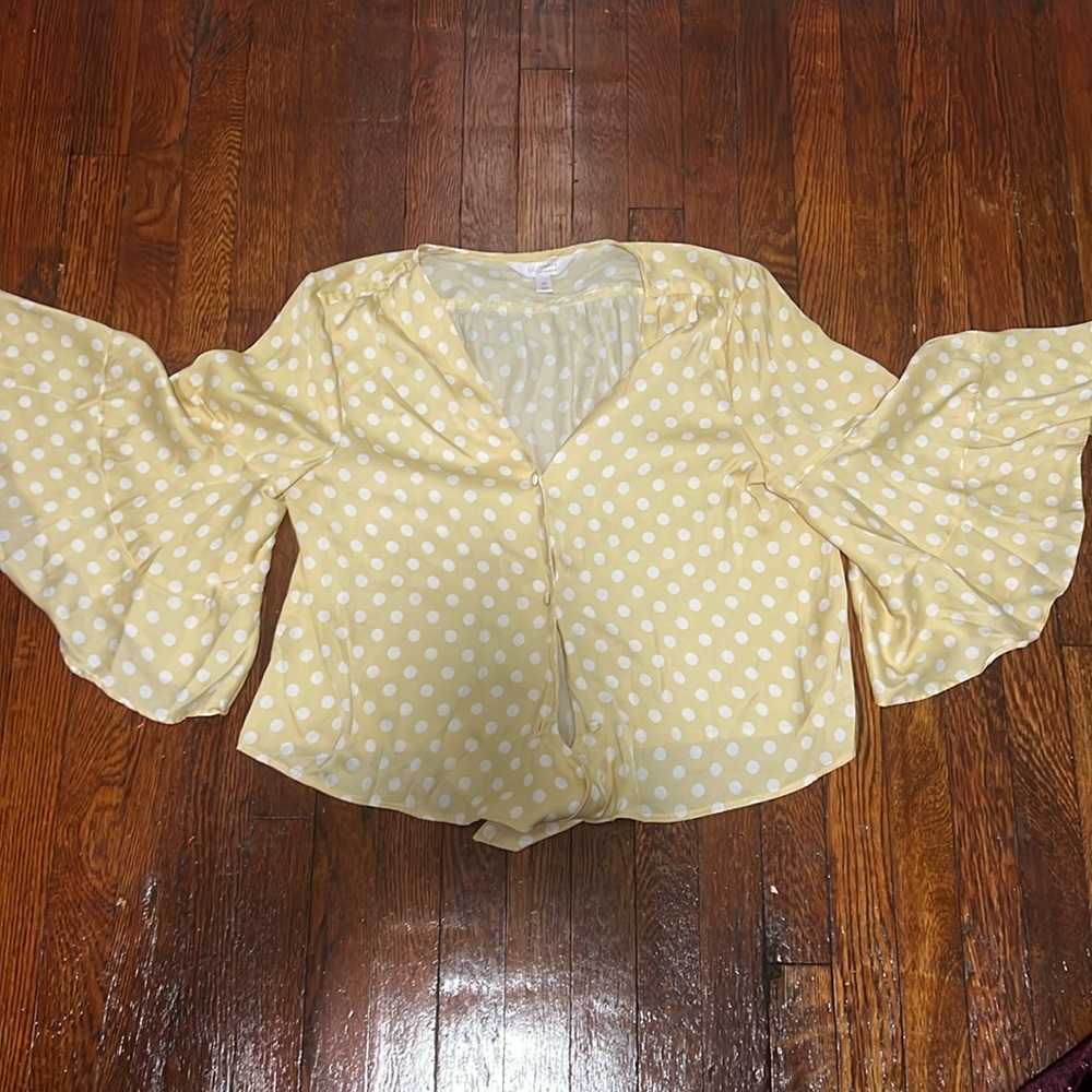 Poke dots top
